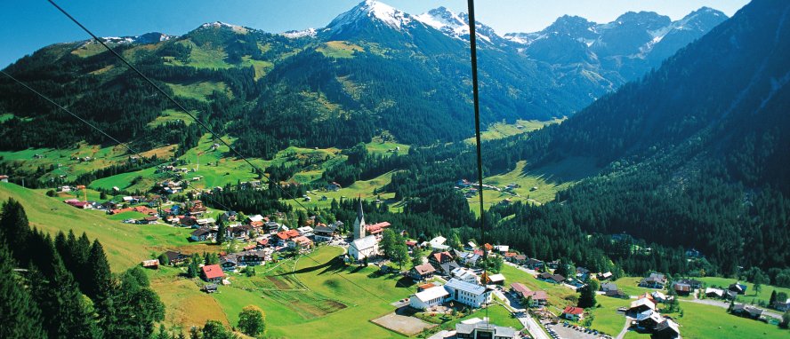 Mittelberg Kleinwalsertal Vorarlberg Österreich © Kleinwalsertal Tourismus